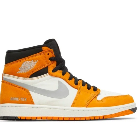 Nike Other - Rare Nike Air Jordan 1 high element Gore-Tex curry size 8 Y2K retro 90’s